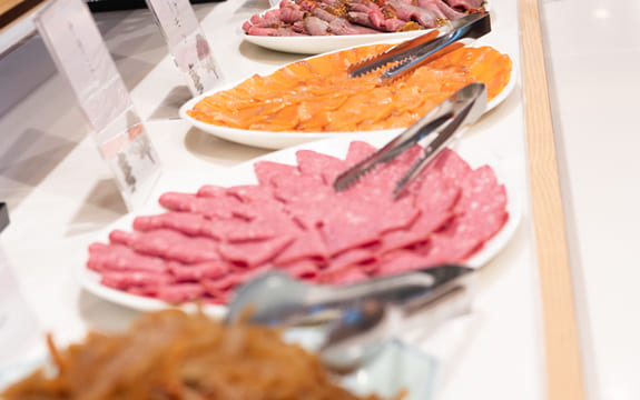 朝食バイキング